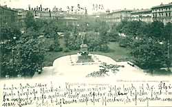 Blick auf den Bismarkplatz (heute Friedensplatz) um 1903