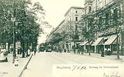 Der Breite Weg am Scharnhorstplatz (heute Friedensplatz) um 1905